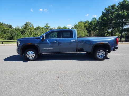 New 2026 GMC Sierra 3500 Denali Ultimate image 2