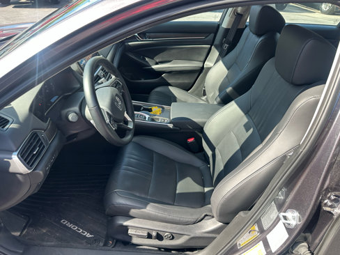 Used 2022 Honda Accord Touring image 11