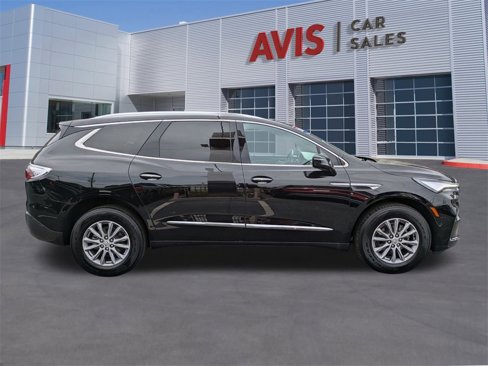 Used 2024 Buick Enclave Premium image 5