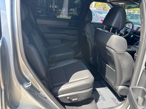Used 2024 Hyundai Santa Fe Calligraphy image 19