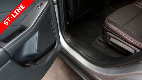 Used 2024 Ford Escape ST-Line image 41