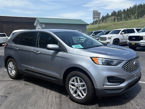 Used 2024 Ford Edge SEL image 7