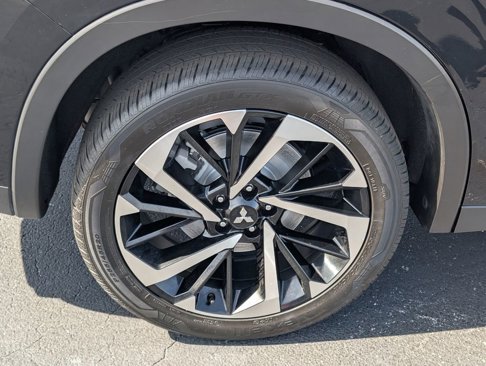 Used 2022 Mitsubishi Outlander SE image 26
