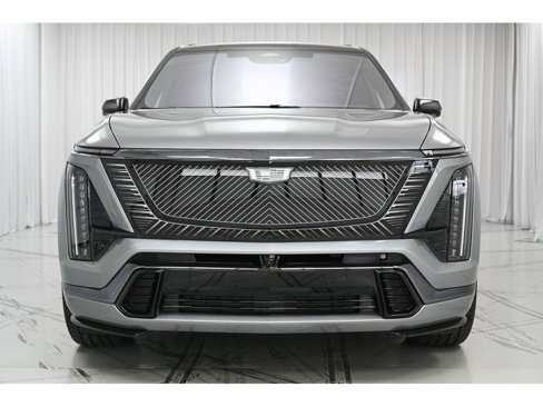 New 2026 Cadillac Vistiq Platinum image 3