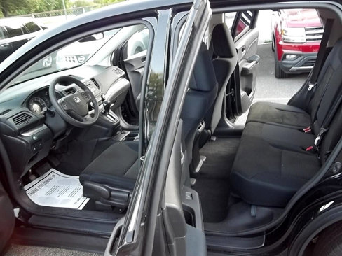 Used 2016 Honda CR-V LX image 6