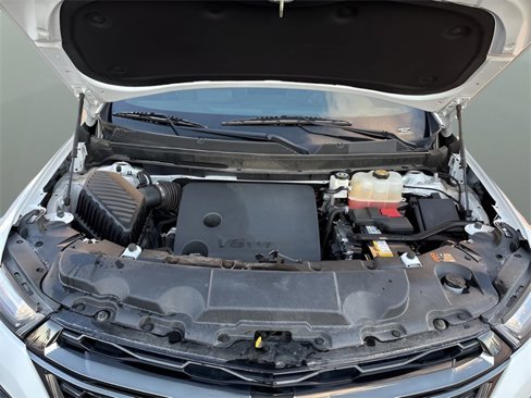 Used 2023 Chevrolet Traverse Premier w/ Redline Edition image 18