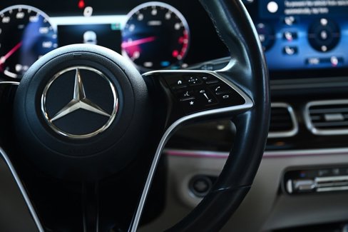 Used 2024 Mercedes-Benz GLE 350 4MATIC image 37