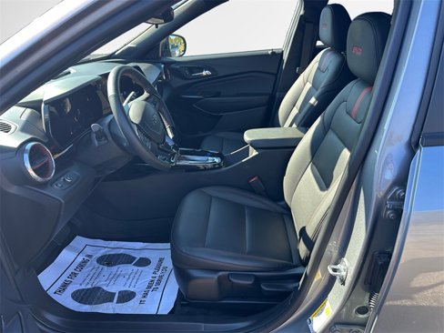 Certified 2024 Chevrolet Trax RS w/ Driver Confidence Package image 11