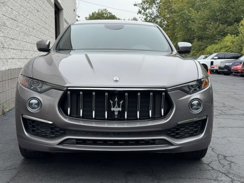 Used 2022 Maserati Levante GT image 11