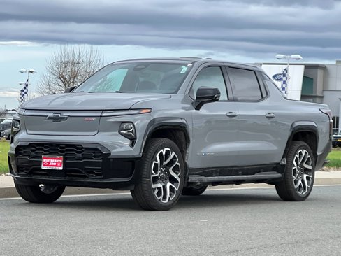 New 2025 Chevrolet Silverado EV RST image 8