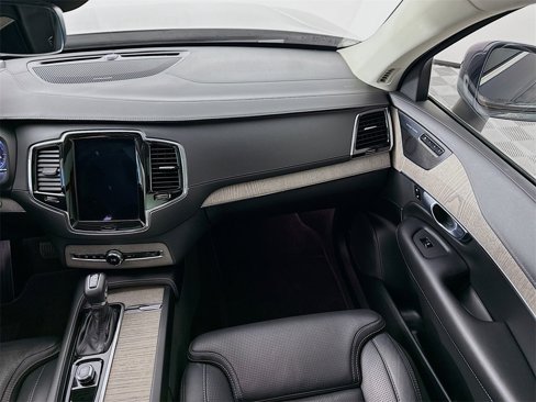 Used 2022 Volvo XC90 T6 Inscription w/ Advanced Package image 25