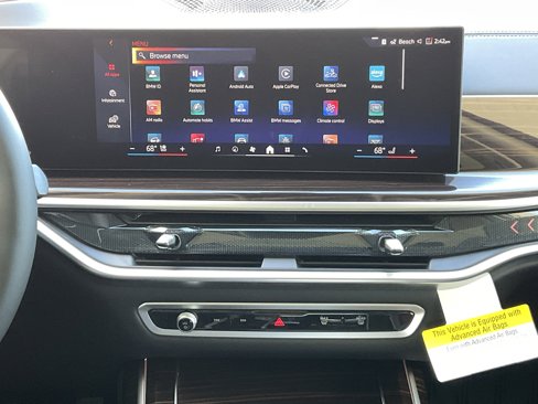New 2026 BMW X7 xDrive40i w/ Premium Package image 15