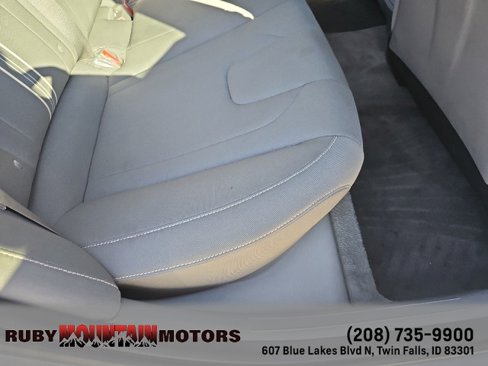 Used 2024 Hyundai Elantra SEL image 22