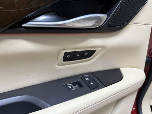 Used 2018 Cadillac CT6 Platinum image 28