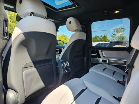 Certified 2025 Mercedes-Benz G 63 AMG 4MATIC image 28