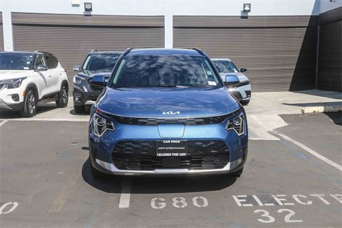 Certified 2025 Kia Niro Wind image 3