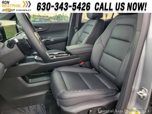 New 2026 Chevrolet Equinox LT w/ Convenience Package II image 8