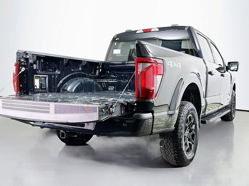 New 2025 Ford F150 XLT image 17