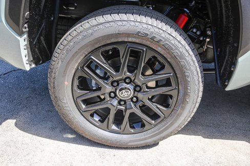 New 2025 Toyota Tundra Limited image 12