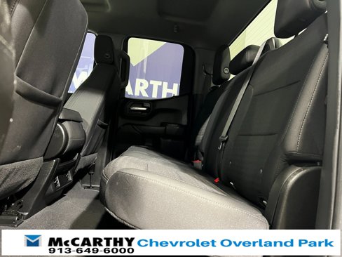 Used 2023 Chevrolet Silverado 1500 Custom image 23