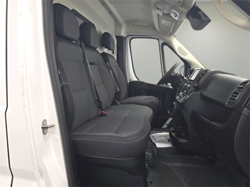 Used 2025 RAM ProMaster 3500 w/ Convenience Group image 5