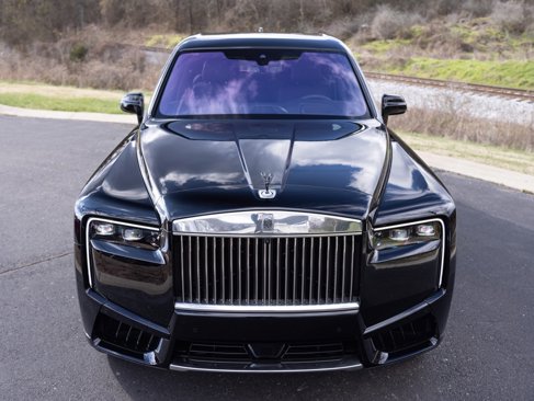 New 2025 Rolls-Royce Cullinan image 12
