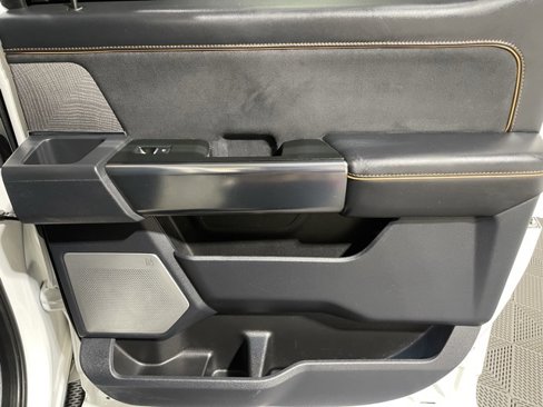 Used 2024 Ford F250 Platinum image 25