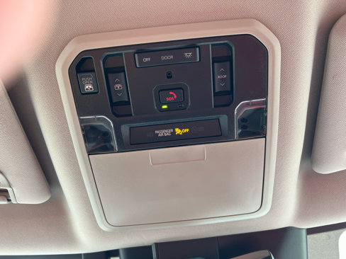 Used 2023 Toyota Tundra Limited image 35