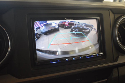 Used 2019 Toyota Tacoma TRD Off-Road image 65