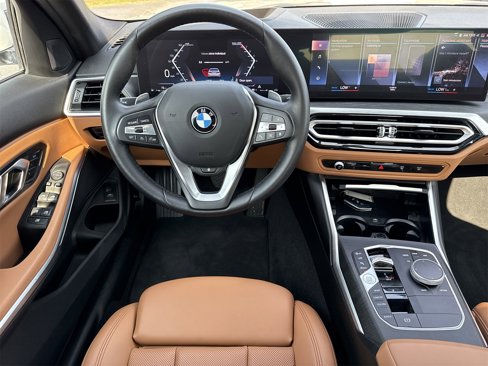 Used 2024 BMW 330i Sedan image 12