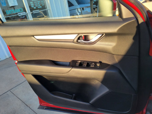 Used 2018 MAZDA CX-5 Sport image 15