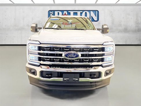 New 2025 Ford F250 Lariat w/ Chrome Package image 2