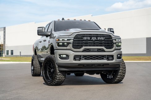 Used 2026 RAM 2500 Laramie w/ Night Edition image 2