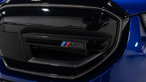 Used 2026 BMW M5 w/ Executive Package image 16