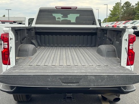 Certified 2025 Chevrolet Silverado 3500 W/T w/ WT Convenience Package image 4