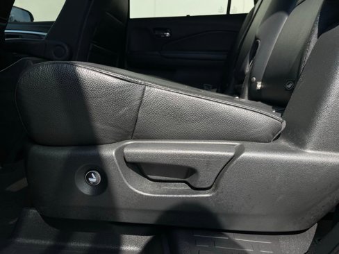 Used 2022 Honda Pilot EX-L image 39