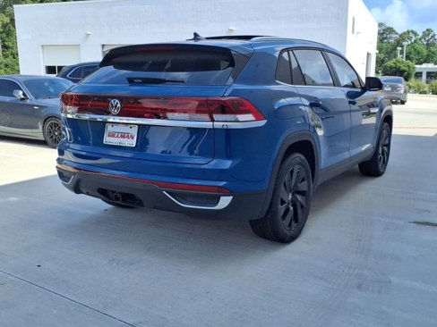 New 2025 Volkswagen Atlas Cross Sport SE image 5
