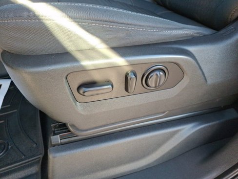 Used 2021 Chevrolet Silverado 2500 LT w/ All Star Edition image 20