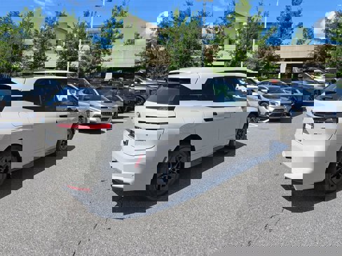 New 2026 BMW iX xDrive45 image 3