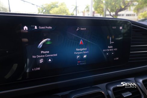 Used 2020 Mercedes-Benz GLE 350 4MATIC w/ Premium Package image 24