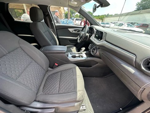 Used 2020 Chevrolet Blazer LT w/ LPO, Sport Package image 11