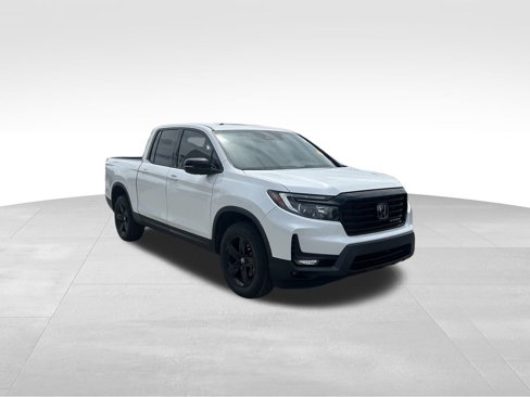 Used 2022 Honda Ridgeline Black Edition image 2
