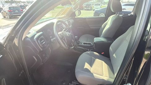 Used 2021 Toyota Tacoma SR5 image 10