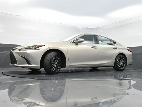 Used 2024 Lexus ES 350 w/ Premium Package image 29