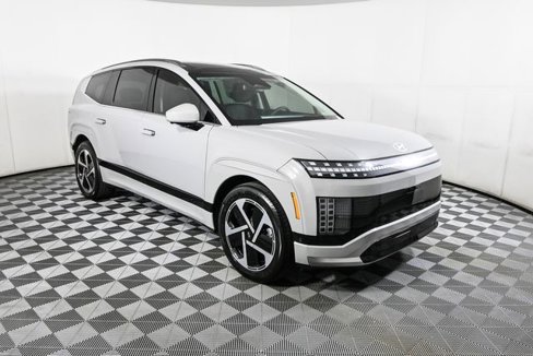 New 2026 Hyundai Ioniq 9 Calligraphy image 5