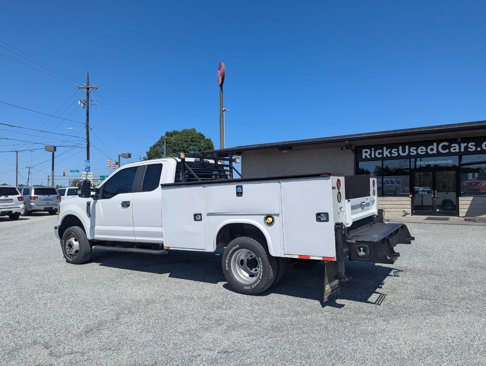 Used 2018 Ford F350 XL w/ Power Equipment Group image 9