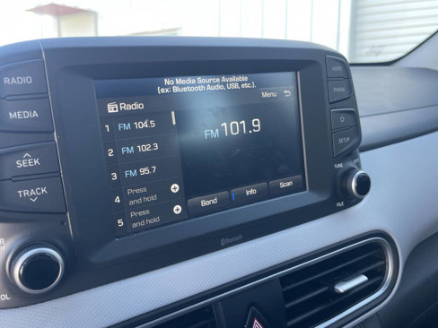 Used 2020 Hyundai Kona SE image 35