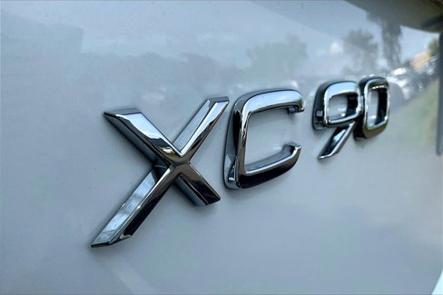 Certified 2025 Volvo XC90 B5 Core w/ Climate Package image 20