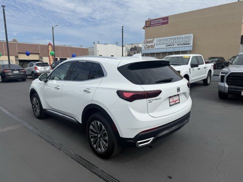 Used 2024 Buick Envision Preferred image 3