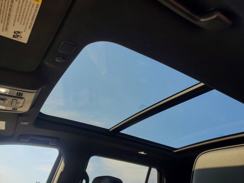 Certified 2023 GMC Yukon Denali w/ LPO, Floor Liner Package image 34